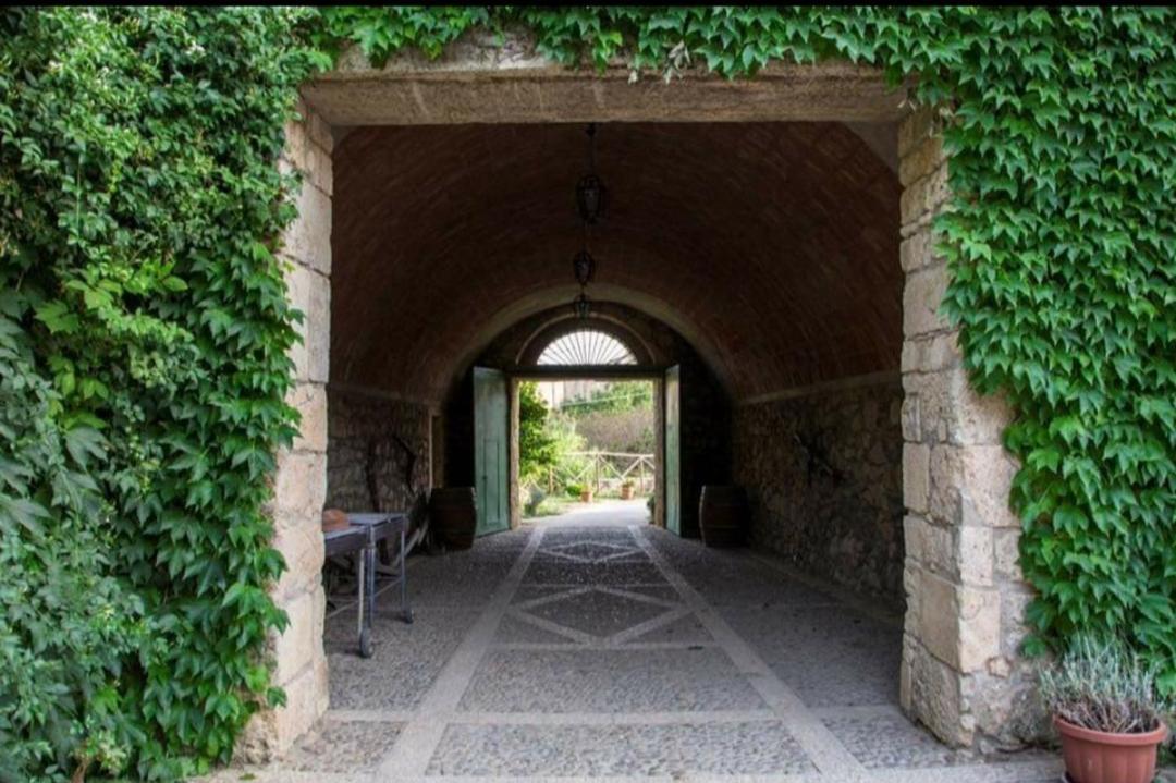 Agriturismo Feudo Tudia Landro Экстерьер фото